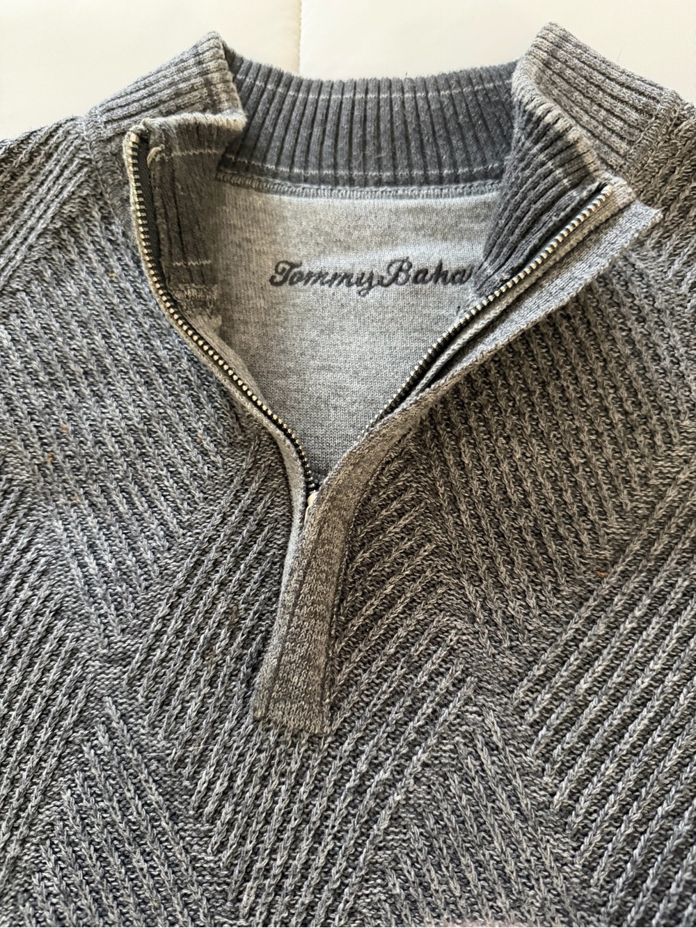 Tommy Bahama Men's Large Charcoal Gray 1/4 Zip 100% Pima Cotton